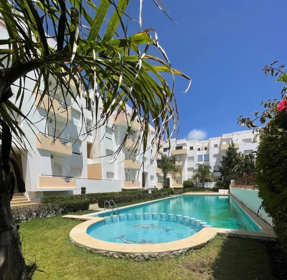 Joli Appartement Balneaire Avec Piscine Tangier Exterior photo